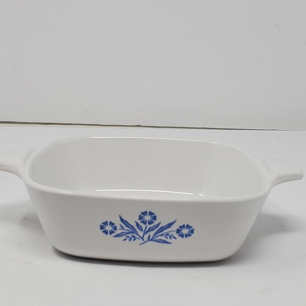 Vintage CORNING WARE Blue Cornflower PETITE PAN P-41-B 1 3/4 Cup